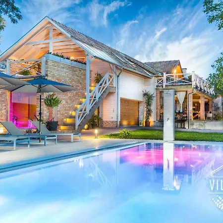 Apartment Villafarm Resort&Spa Ujireg - Ozora *