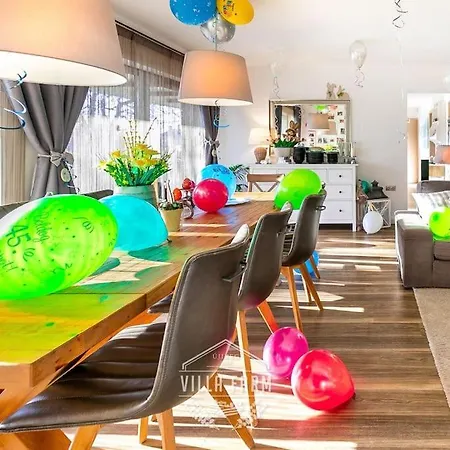 Apartament Teljes Villafarm - 23 Fo Reszere Ujireg