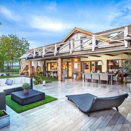 Apartment Villafarm Resort&Spa Ujireg - Ozora *