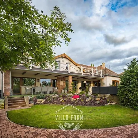 Villafarm Resort&Spa Ujireg - Ozora Apartment *