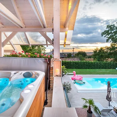 Apartment Villafarm Resort&Spa Ujireg - Ozora *